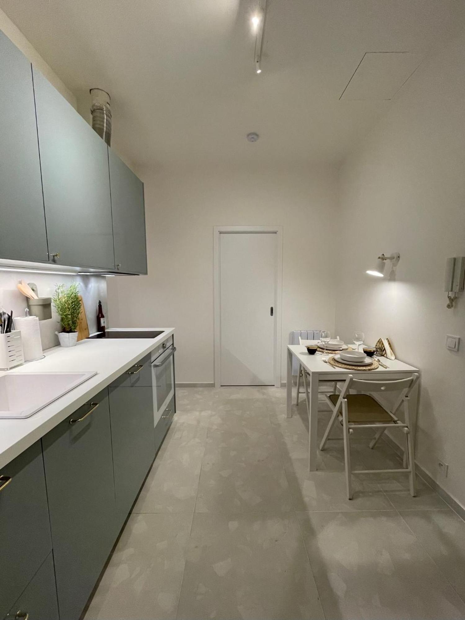 Urban Retreat I Modern Boho Apartments In Lovely Letna District - 10 Minutes From Old Town Praga Exterior foto